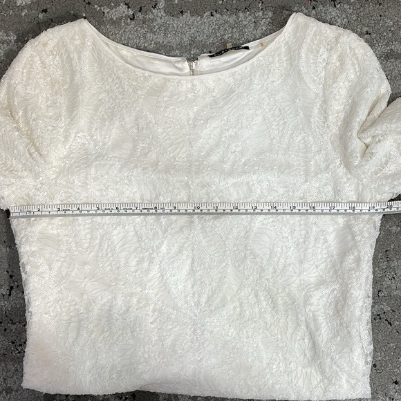 Elie Tahari size 14 white unique lace sequin lace dress. Beautifully lined - Picture 14 of 17
